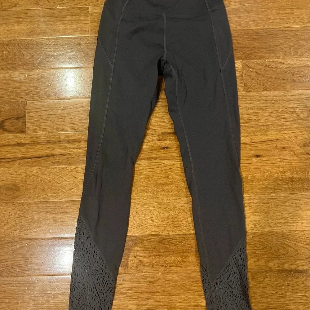 VS PINK Sport Women’s Legging Size XS - Picture 2 of 4